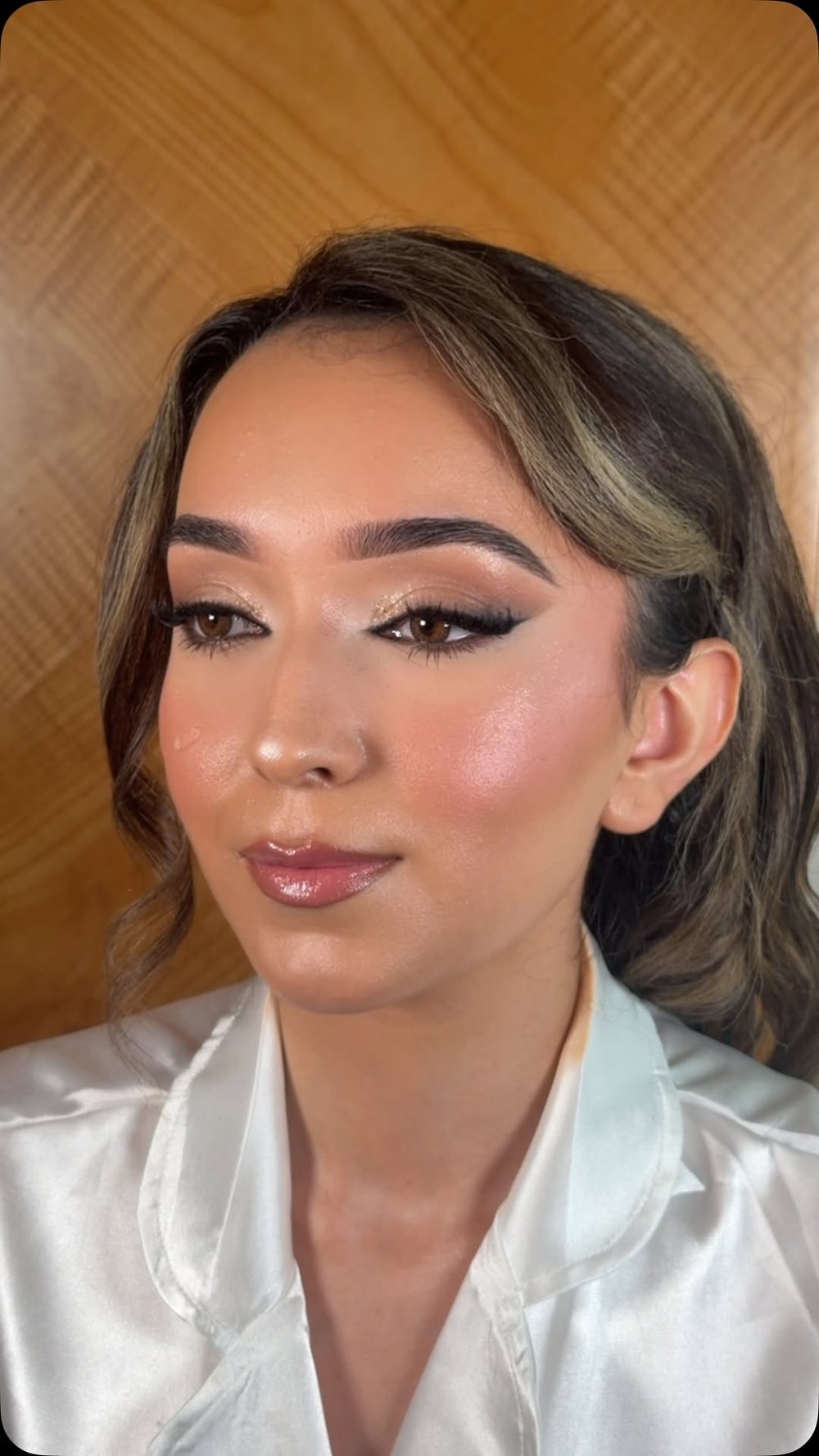 Glam-Look mit betonten Augen